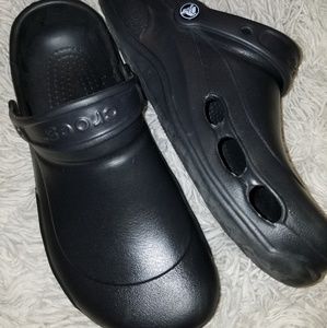 Men Clogs Crocs Black Slip  ons size 10 w12